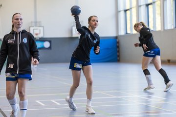 Bild 67 - wBJ HTS/BW96 Handball - Niendorfer TSV : Ergebnis: 27:27